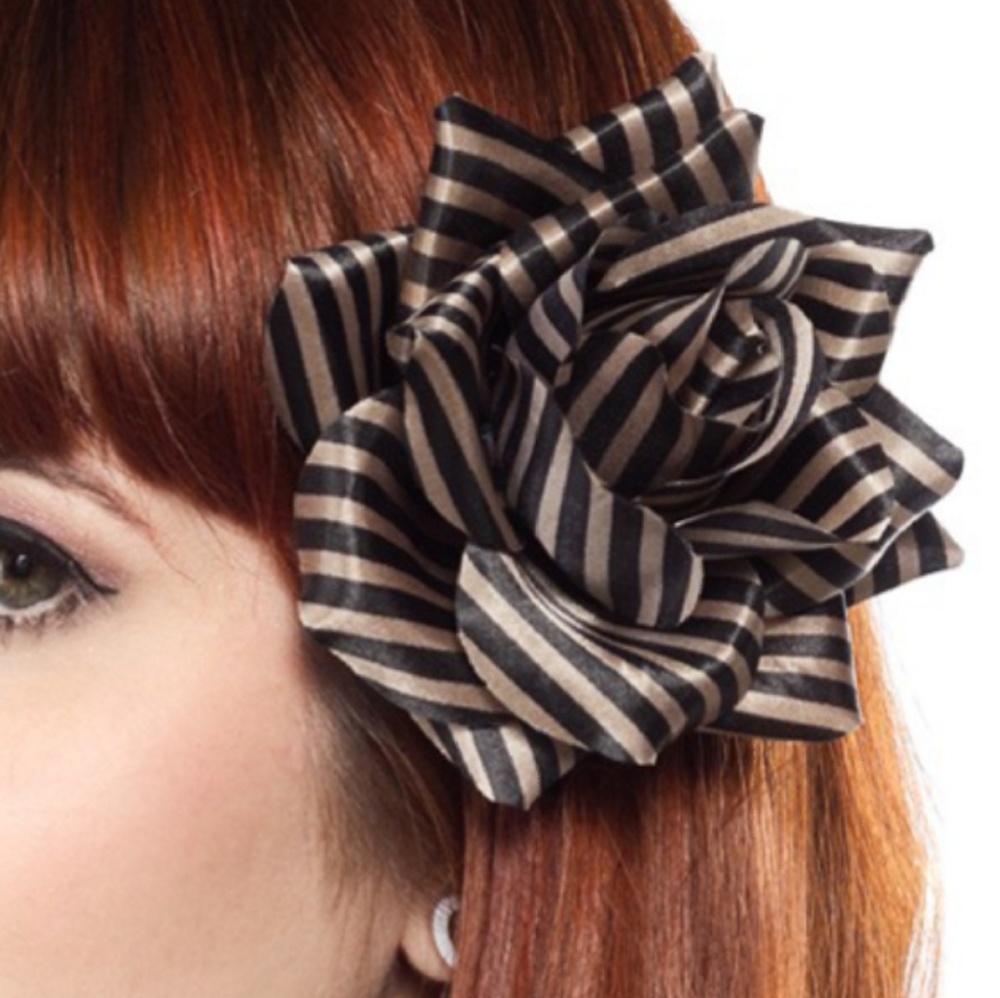 Sourpuss Tan & Black Stripe RockABilly Pinup 4" Rosette Hair Bow Alligator Clip